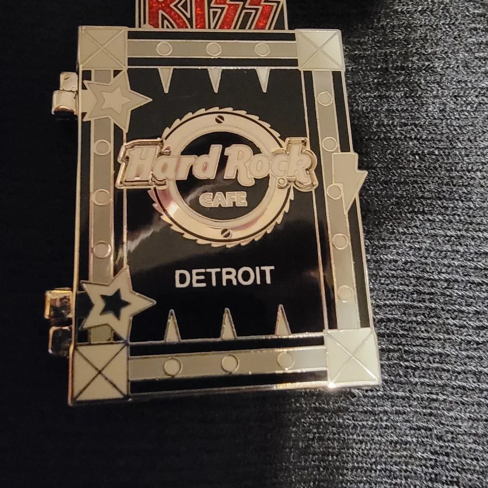 Pins - Picture 6 of 16
